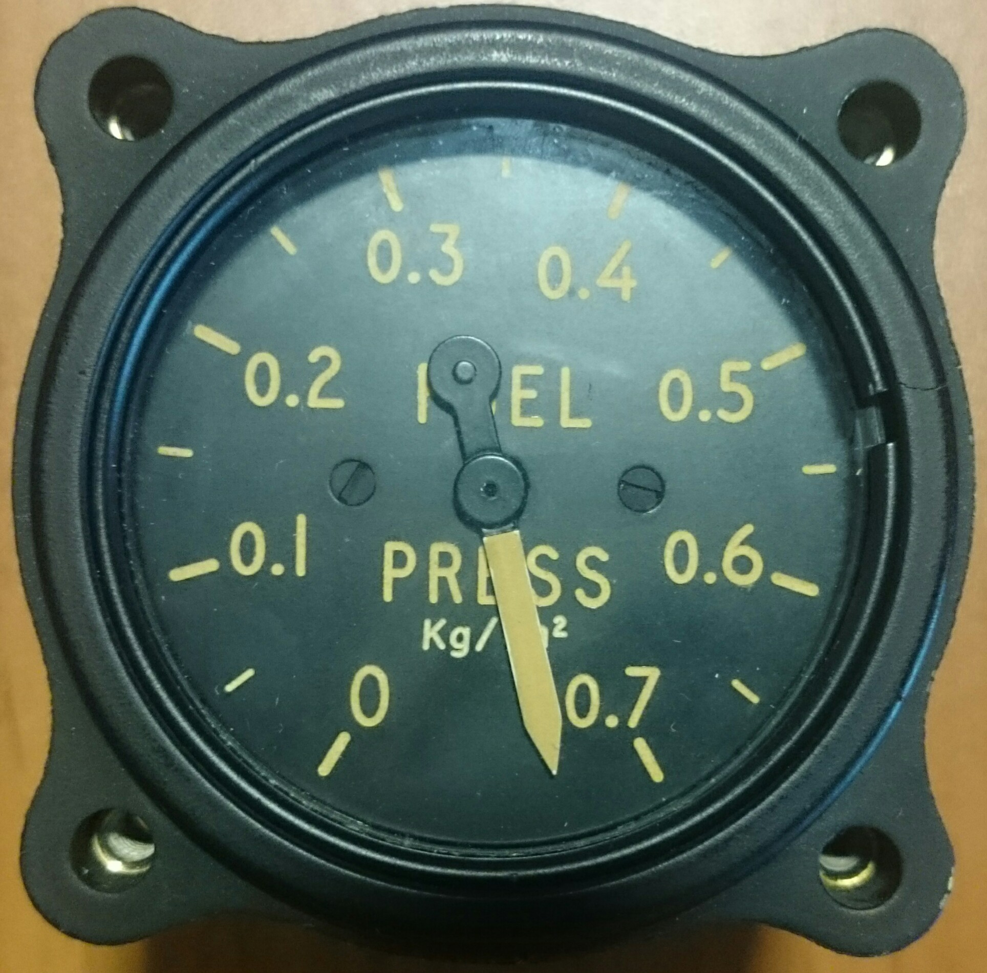 Указатель давления топлива LU-315PG-M
